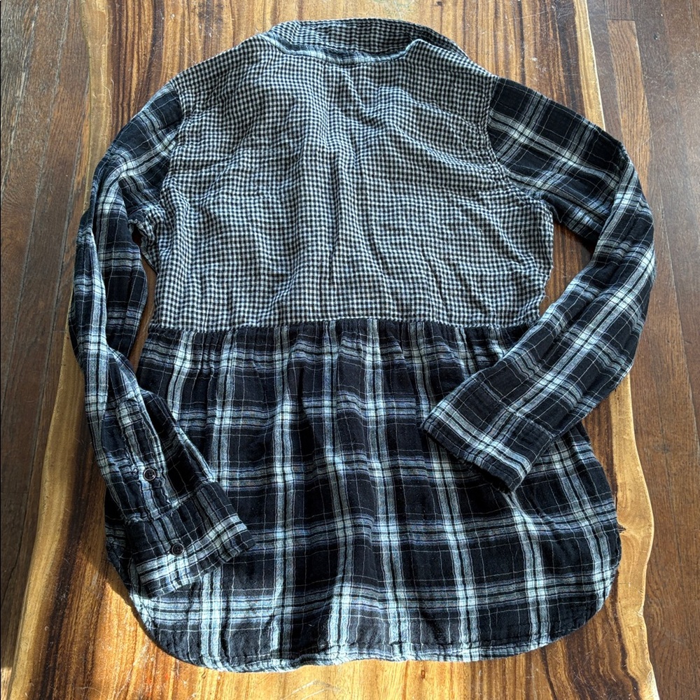 KRAZY KAT Black and White Plaid Shirt - Picture 5 of 7